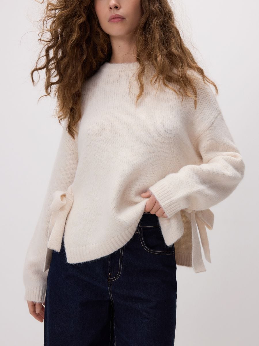 Sweater with bows - nude - RESERVED