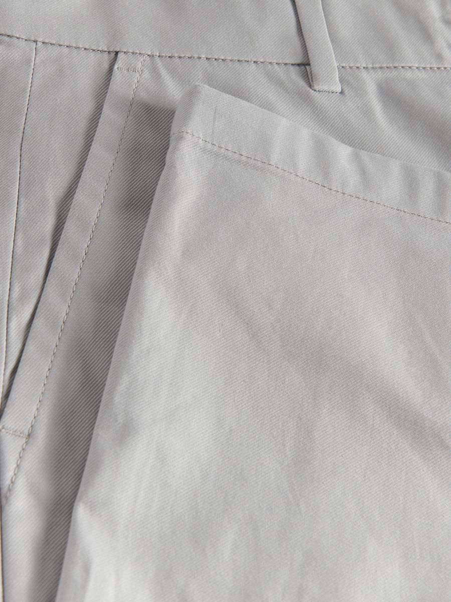 Regular fit chino-püksid - helehall - RESERVED - 5