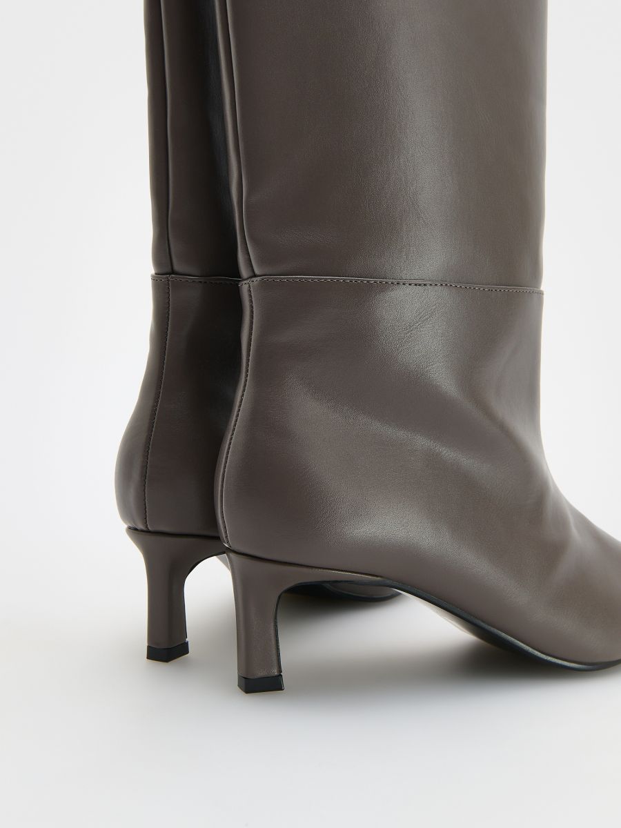 Knee-high boots with kitten heel - coffee - RESERVED - 3