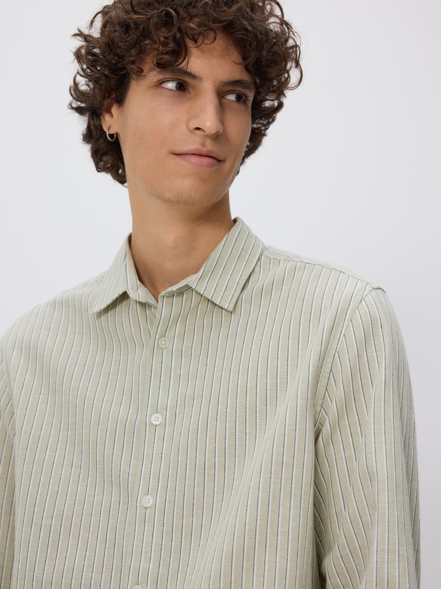Regular fit linen blend shirt - pale green - RESERVED
