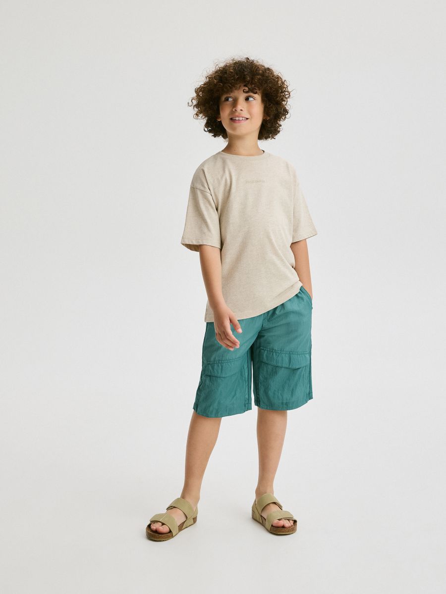 Shorts with pockets - green - RESERVED