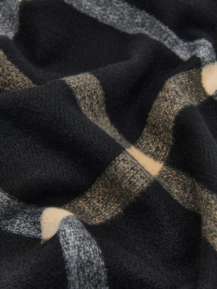 Viscose blend scarf - black - RESERVED - 3