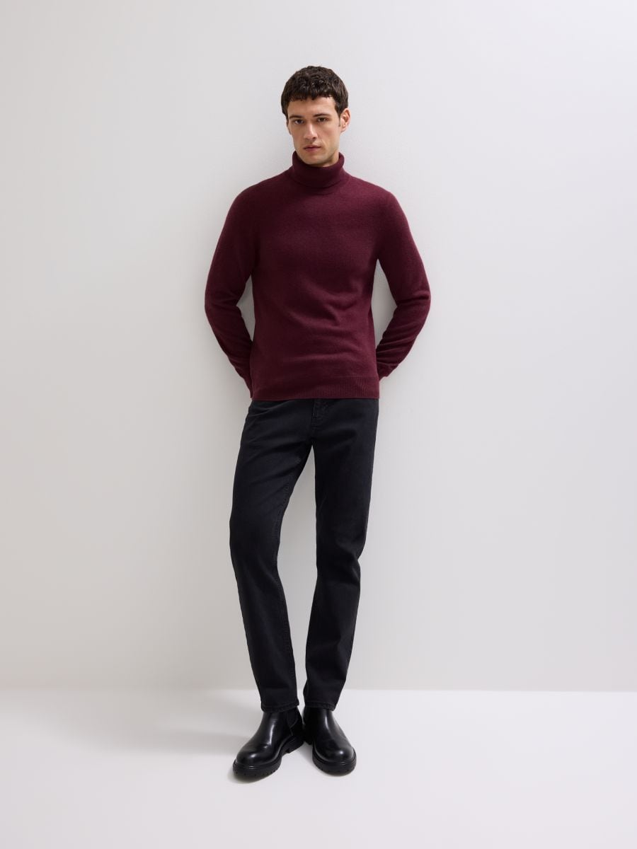 Turtleneck with cashmere blend - maroon - RESERVED