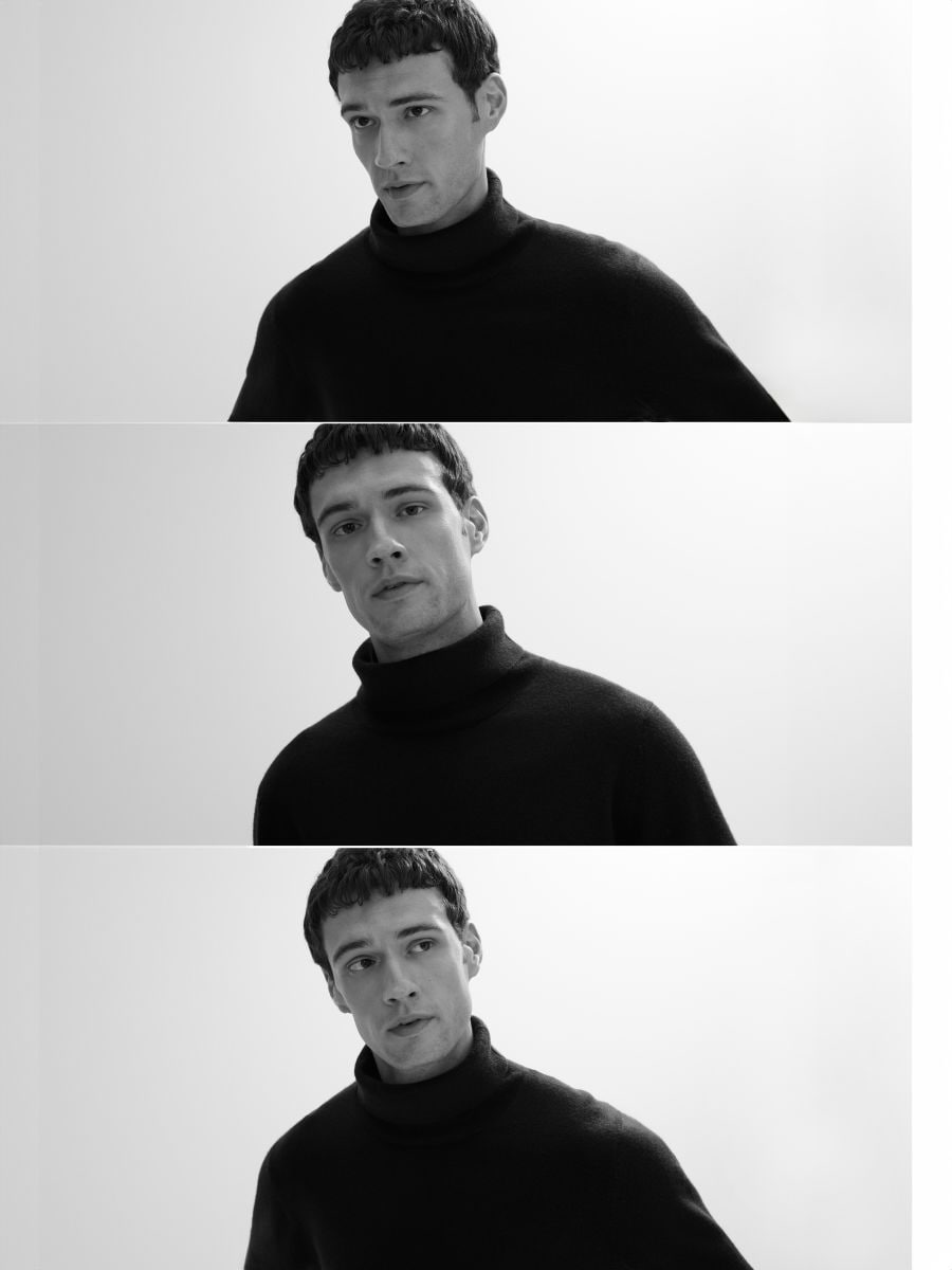 Merino wool turtleneck - navy - RESERVED