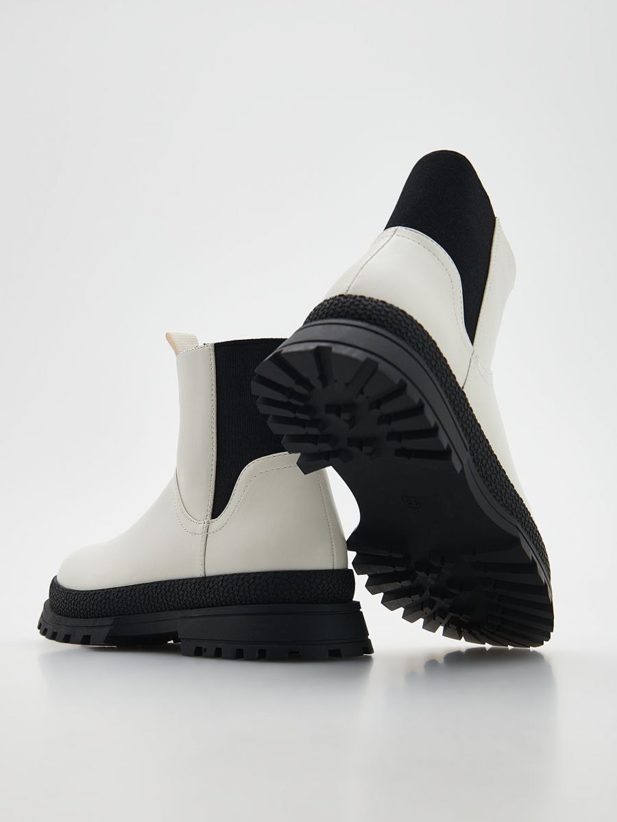 Botins com cano elástico - BRANCO - RESERVED - 5