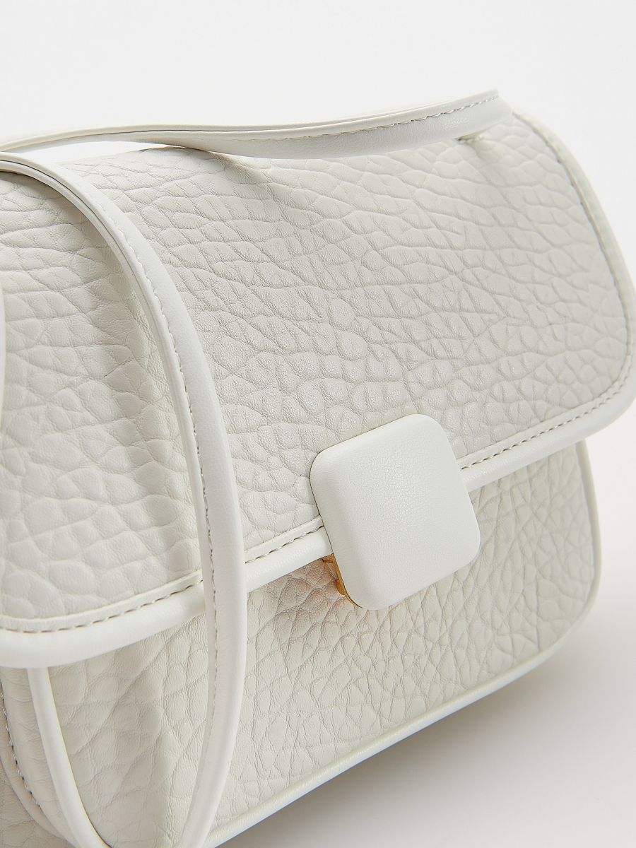 Crossbody torba s kopčom - belo - RESERVED - 5