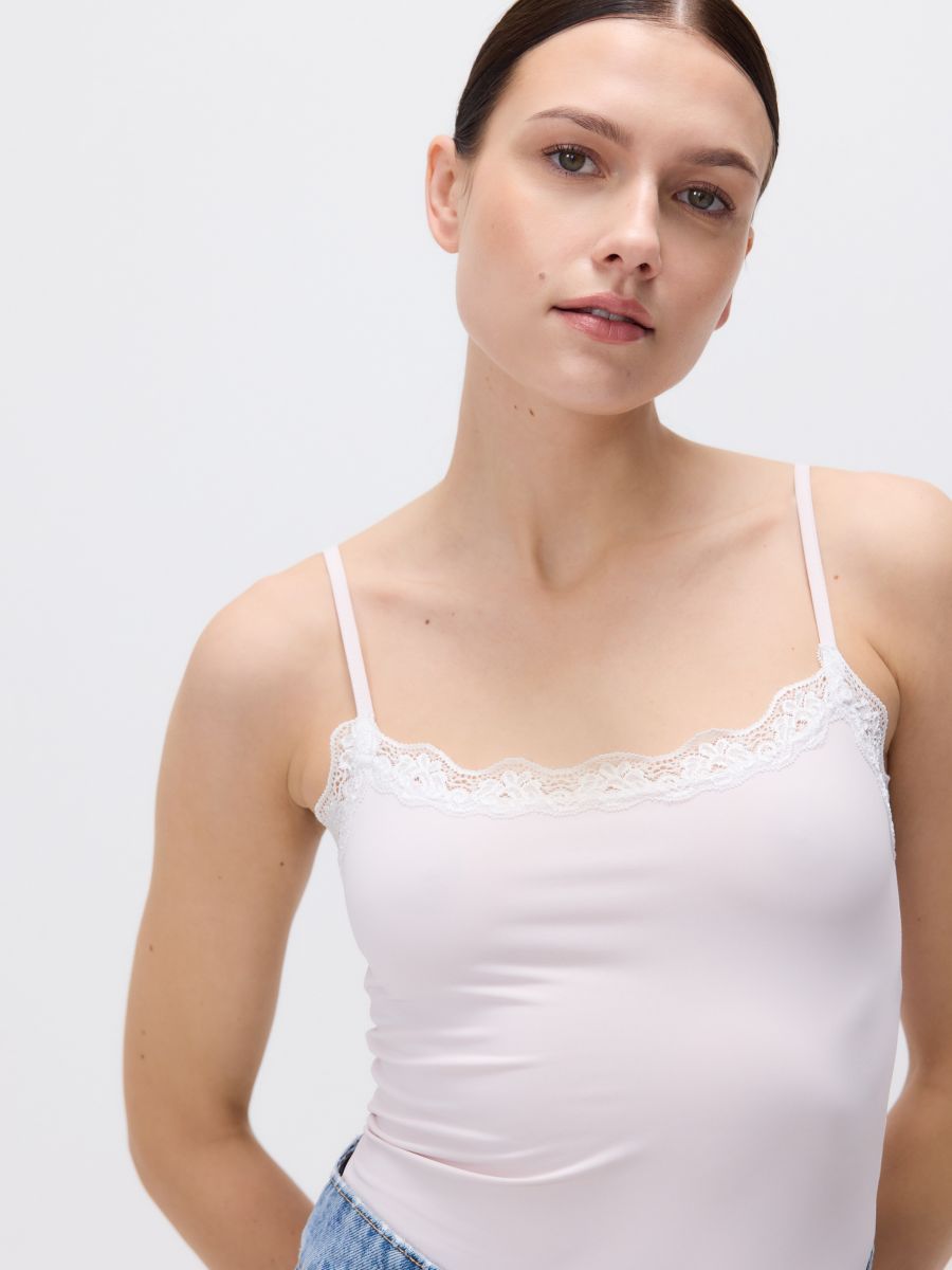 Body csipkedíszítéssel - pasztellpink - RESERVED