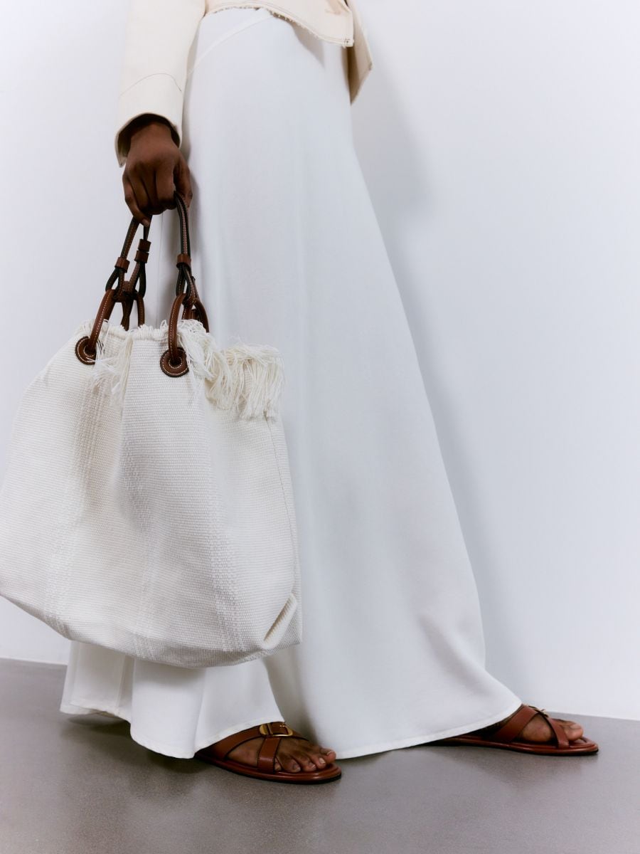Shopper taška so strapcami - krémová - RESERVED