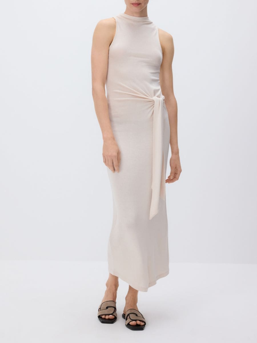 Kleid mit Bindedetail - beige - RESERVED