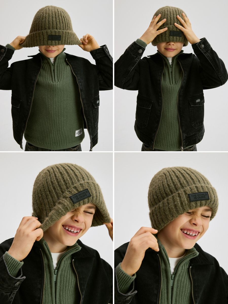 Mössa i ullblandning - brungrön - RESERVED