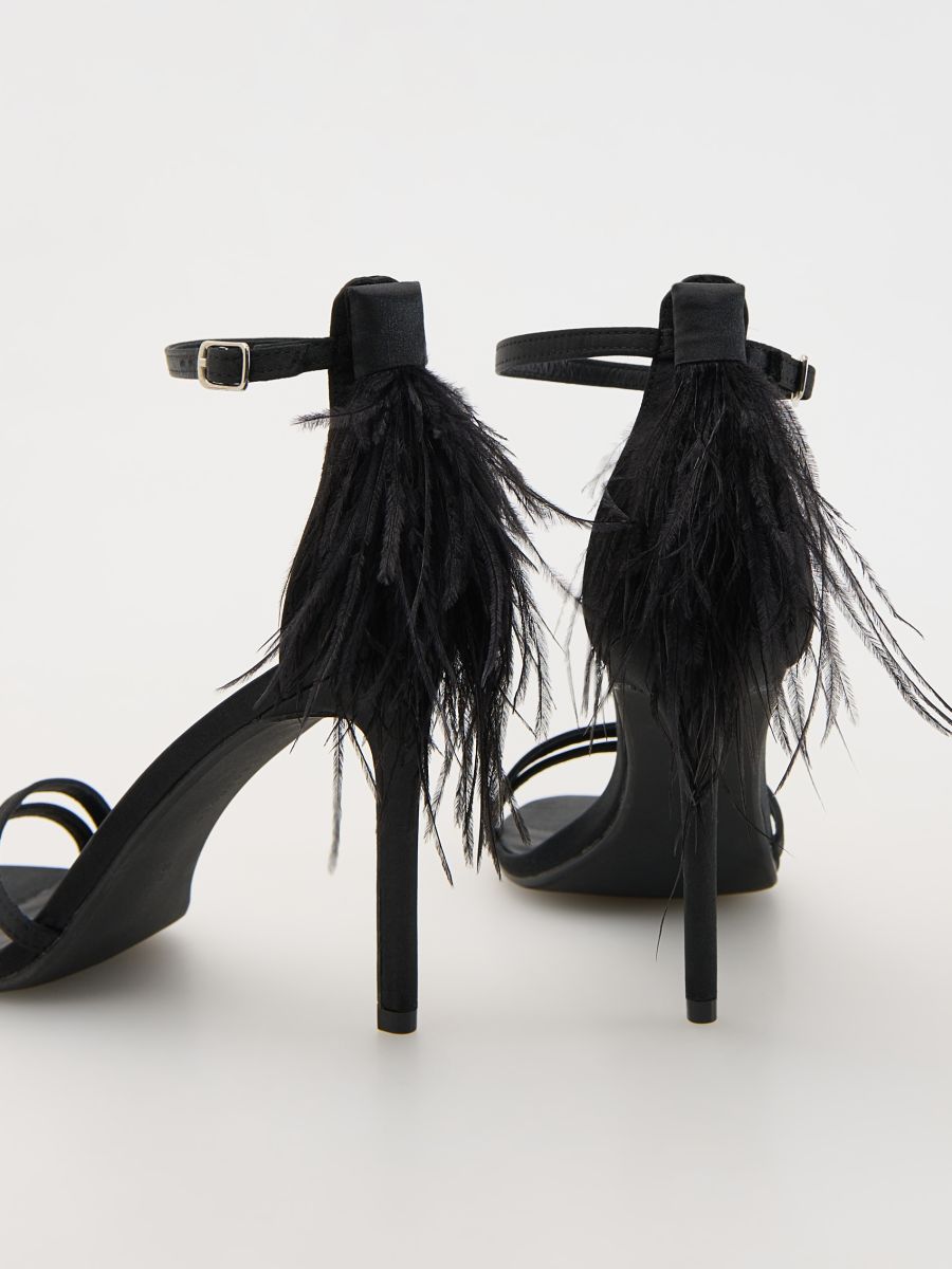 Heeled sandals with decorative detail - black - RESERVED - 3
