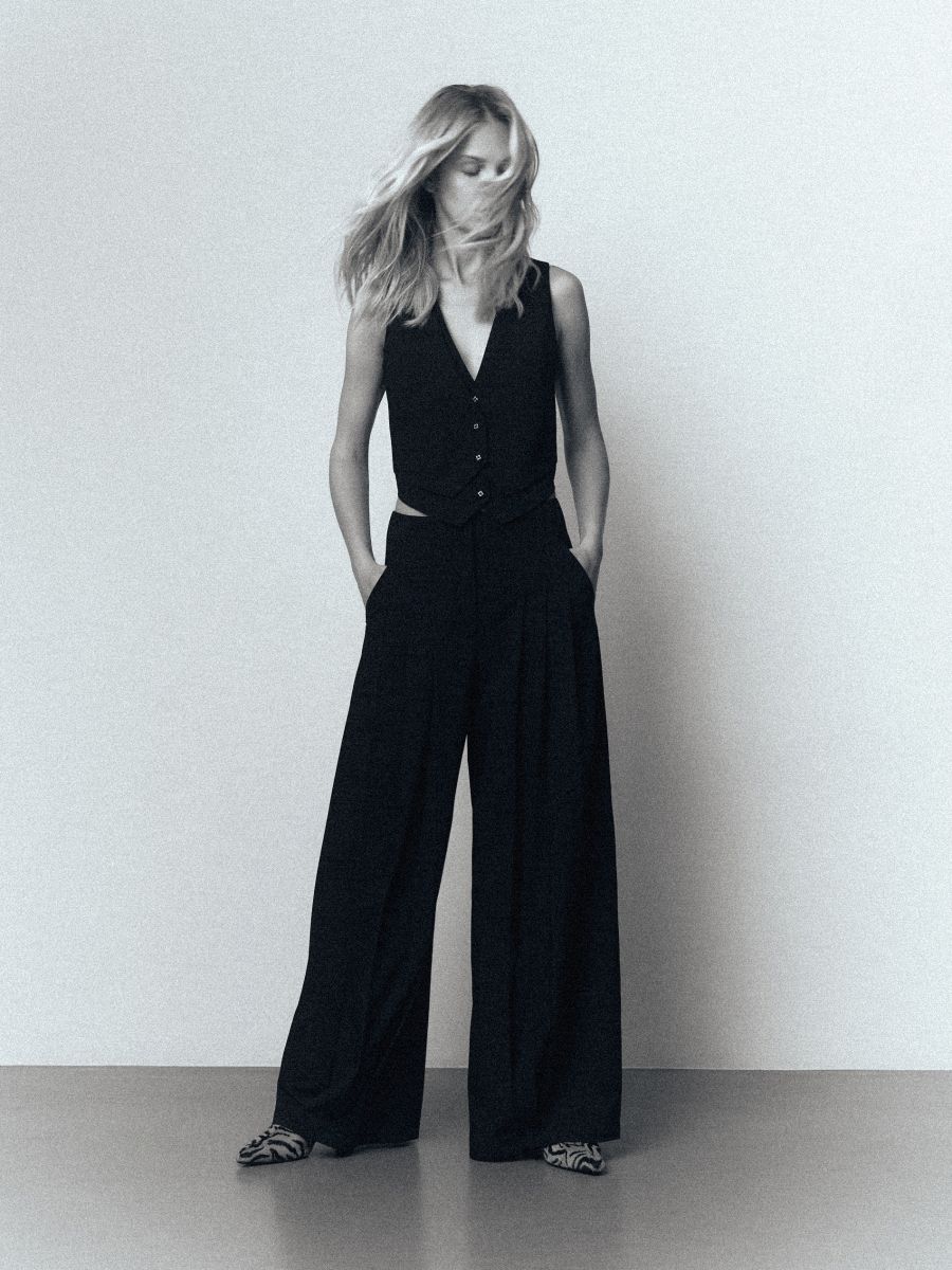 Suit vest - black - RESERVED