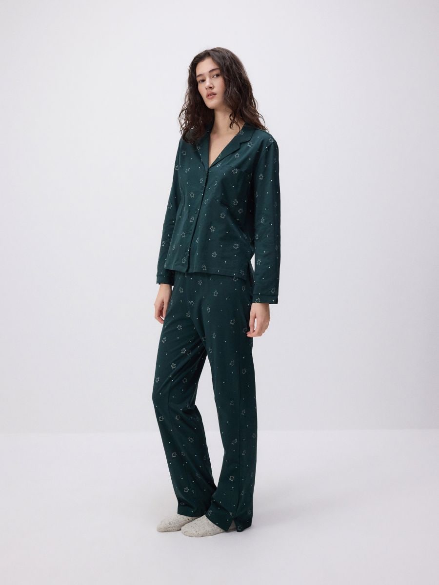 Two piece pyjama set with Christmas print - dark green - RESERVED