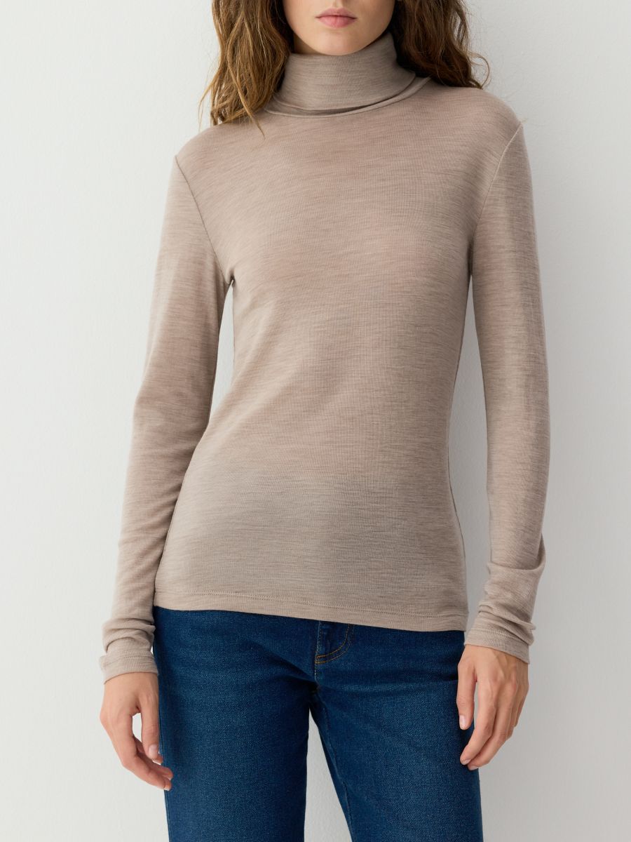 Merino wool turtleneck - beige - RESERVED