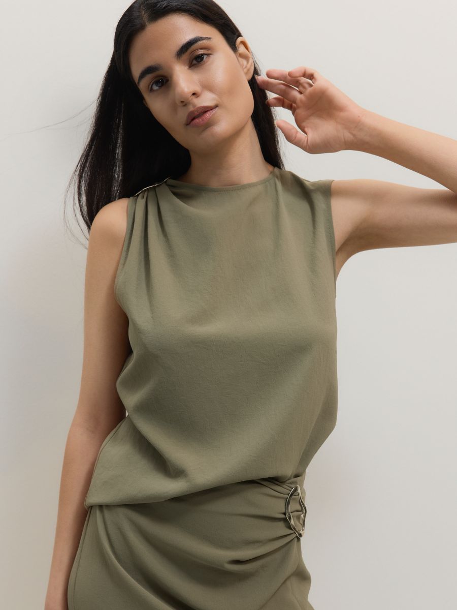 LADIES` TOP - vert olive clair - RESERVED