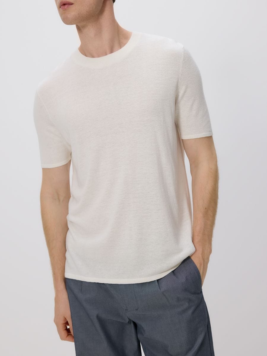 Tricou cu adaos de in - alb - RESERVED