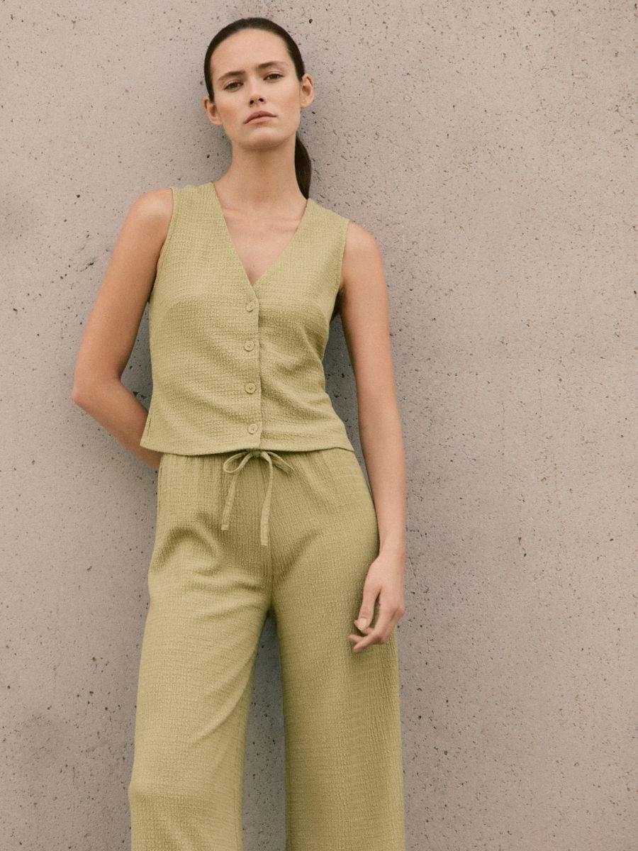 Structured knit vest - light olive - RESERVED