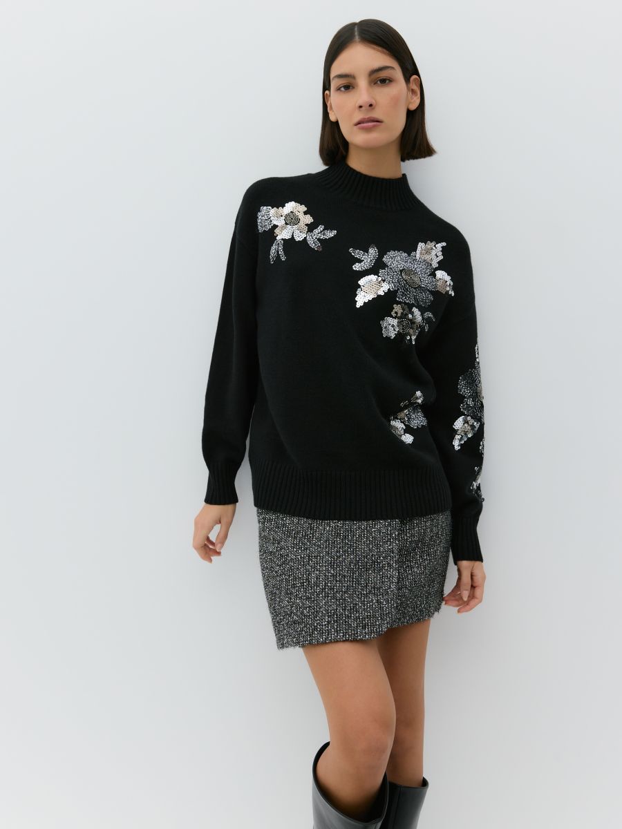 Sweater with sequin appliqués - black - RESERVED