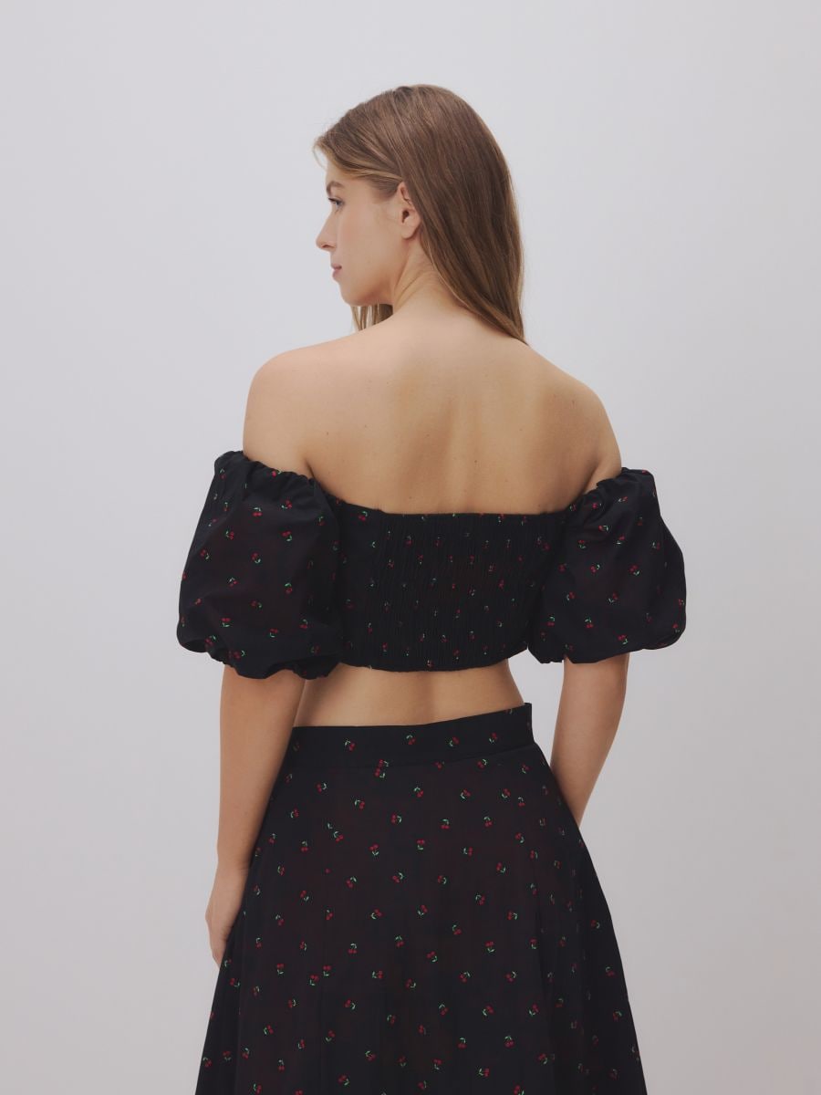 Cropped off shoulder top - multicolor - RESERVED - 5