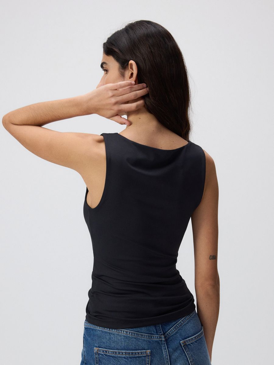 Plain top - black - RESERVED - 5