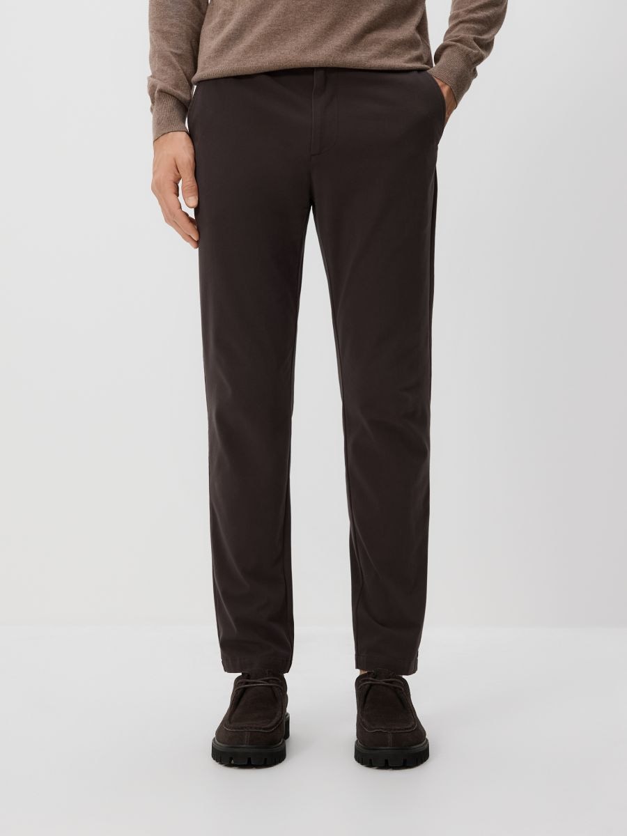 Chinobukser i slim fit - mørkebrun - RESERVED