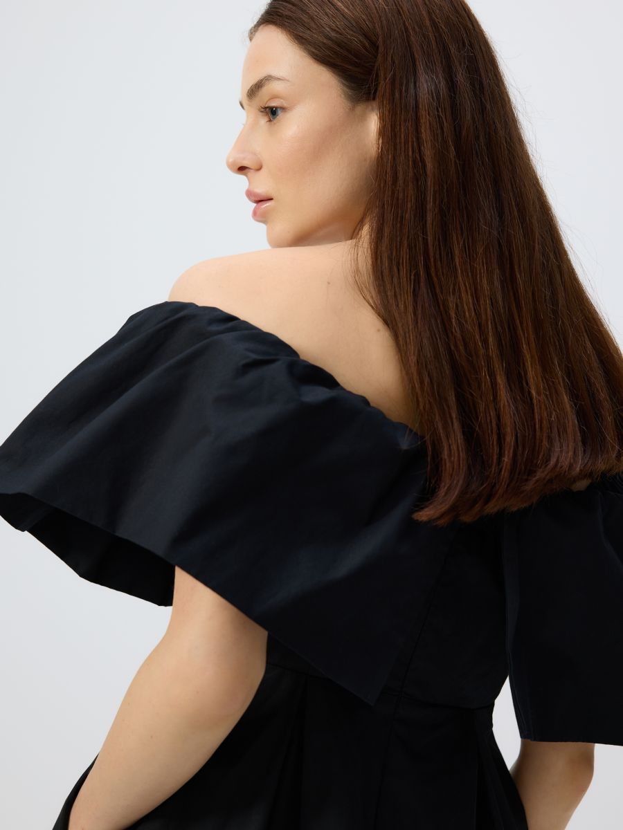 Abito con spalle scoperte - nero - RESERVED - 6