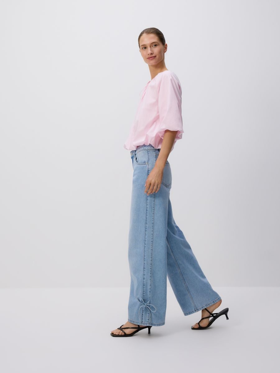 Jeansy wide leg z kokardkami - niebieski - RESERVED