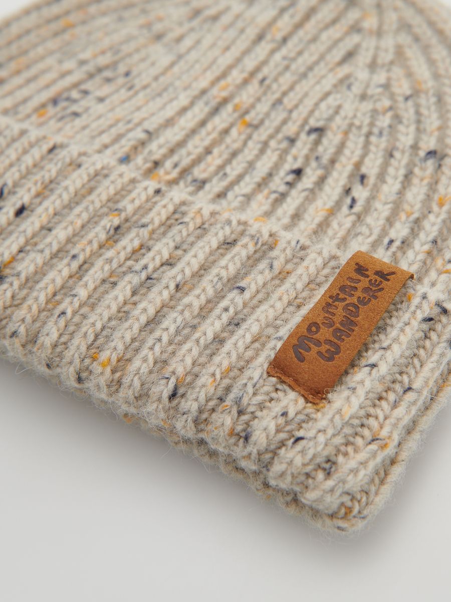 Beanie with patch - dark grey - RESERVED - 3