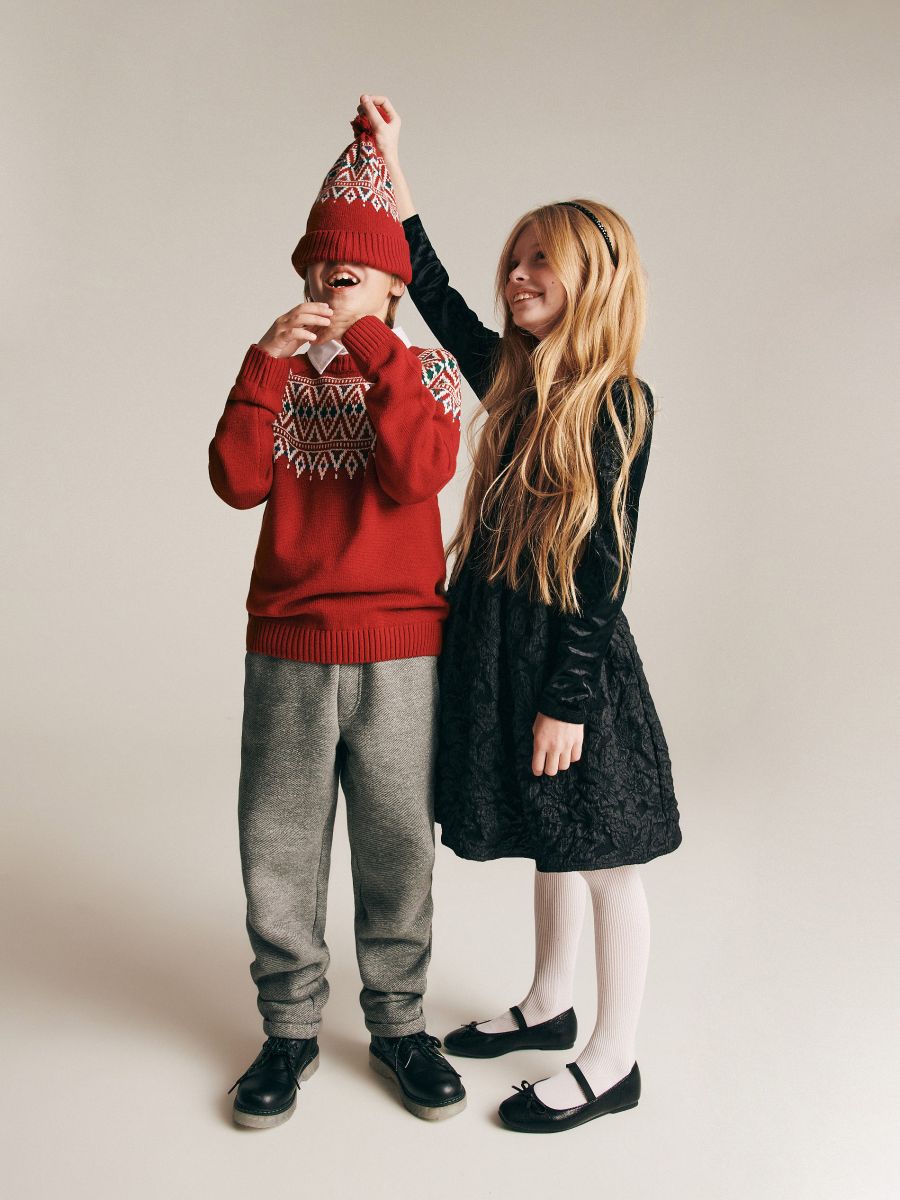 Beanie with pom pom - red - RESERVED - 4