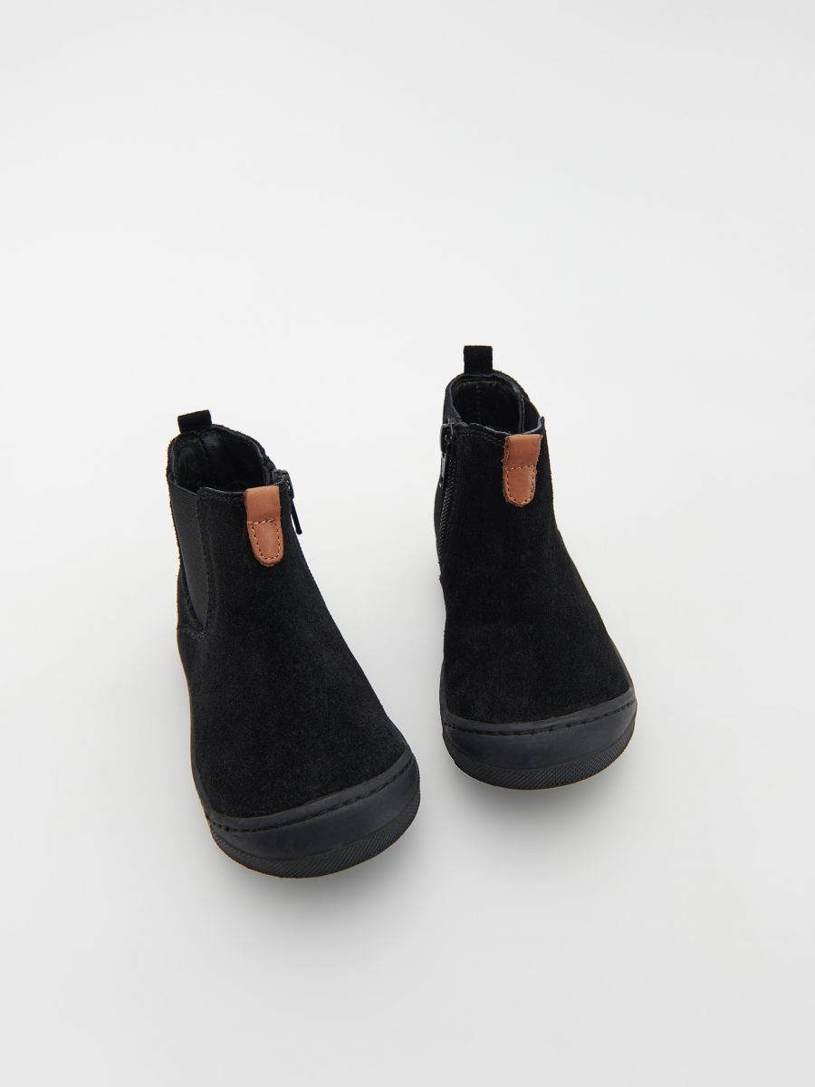 Bőr Chelsea boots - fekete - RESERVED