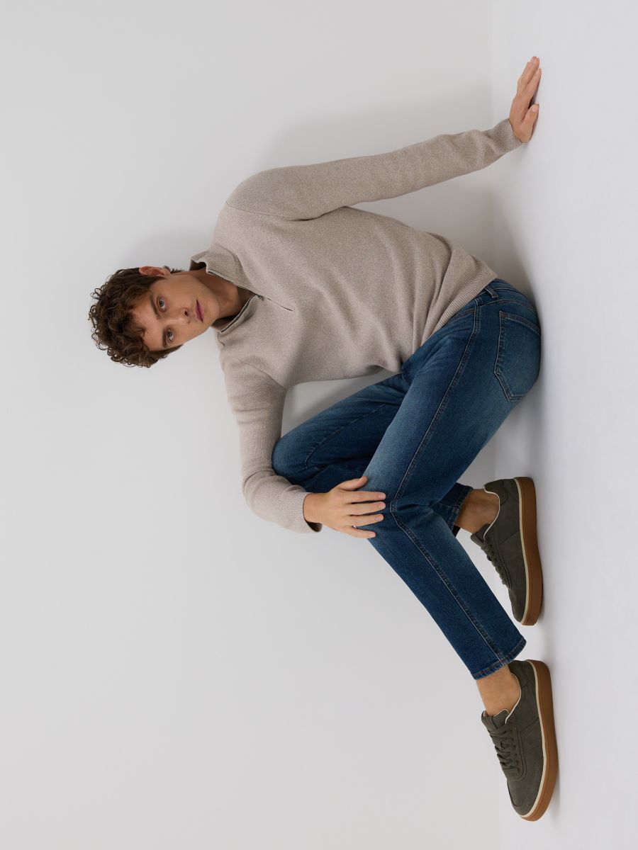 Zamszowe sneakersy Kolor jasny zielony - RESERVED - 530FF-97X