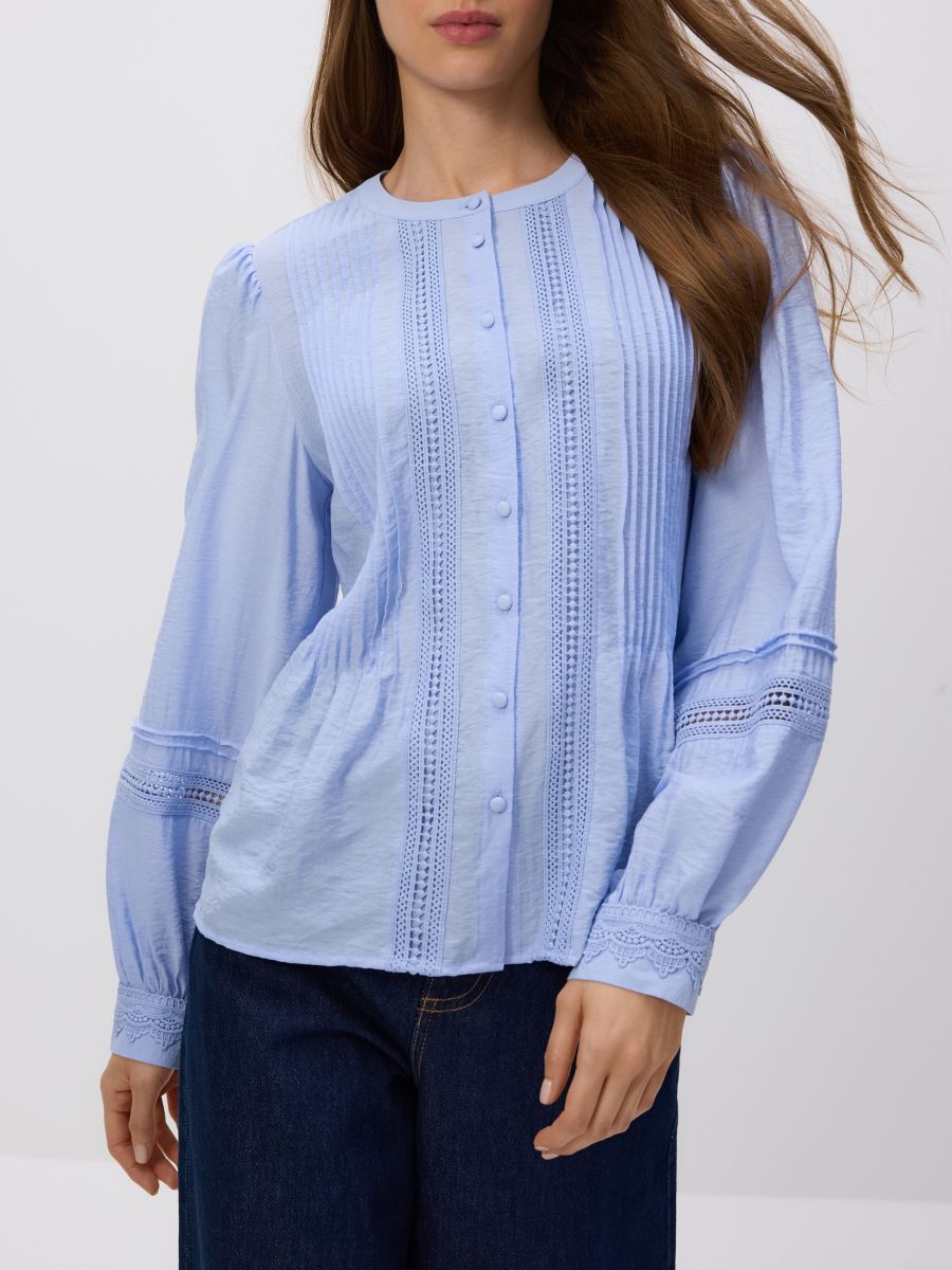 Viscose rich blouse with pleat detail - pale blue - RESERVED