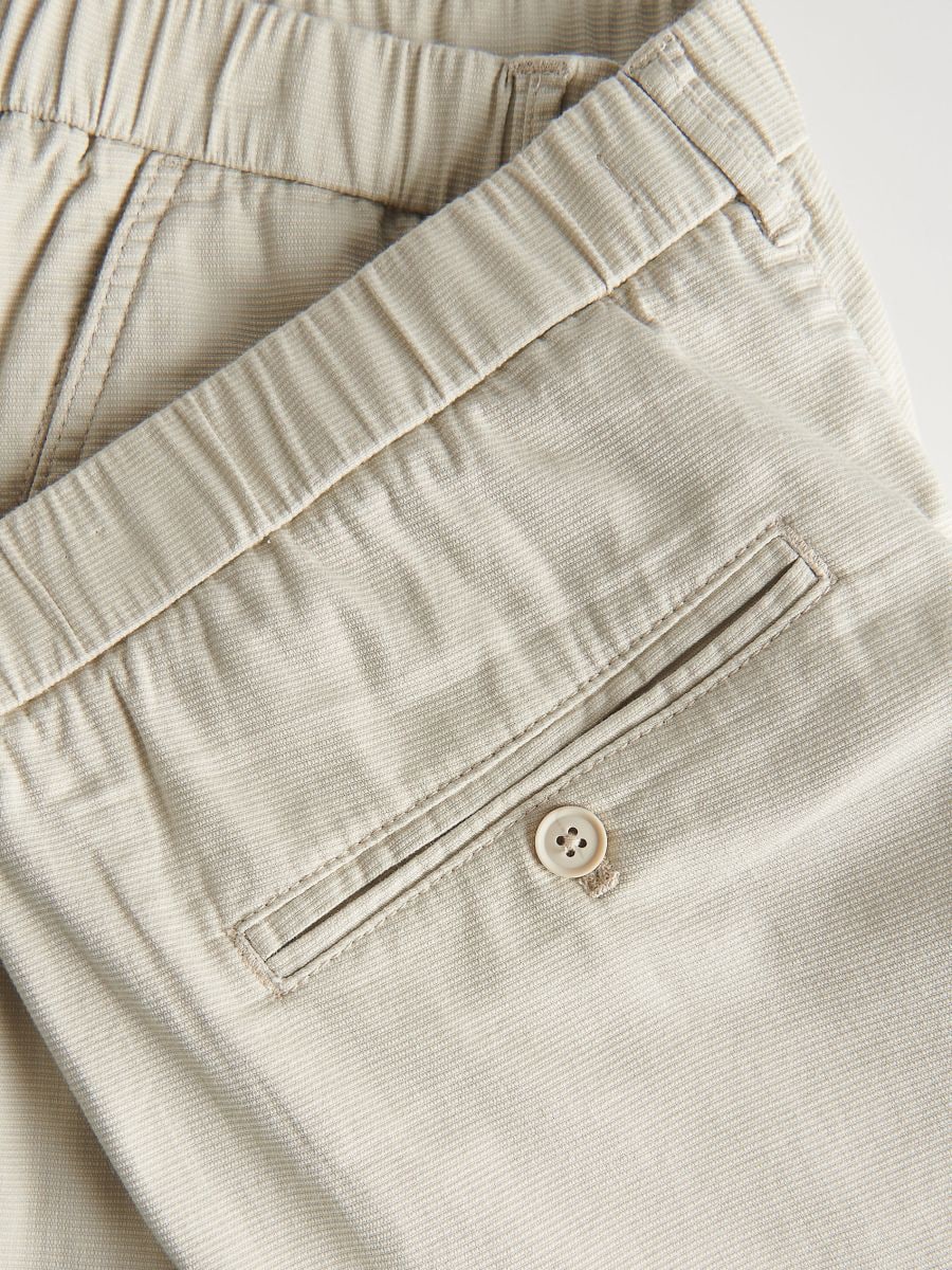 Regular shorts - beige - RESERVED - 6