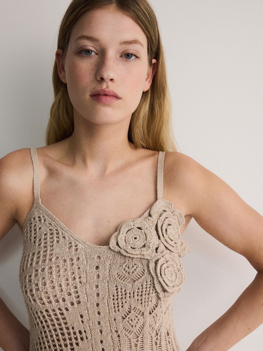 Opengewerkte midi-jurk - beige - RESERVED - 4
