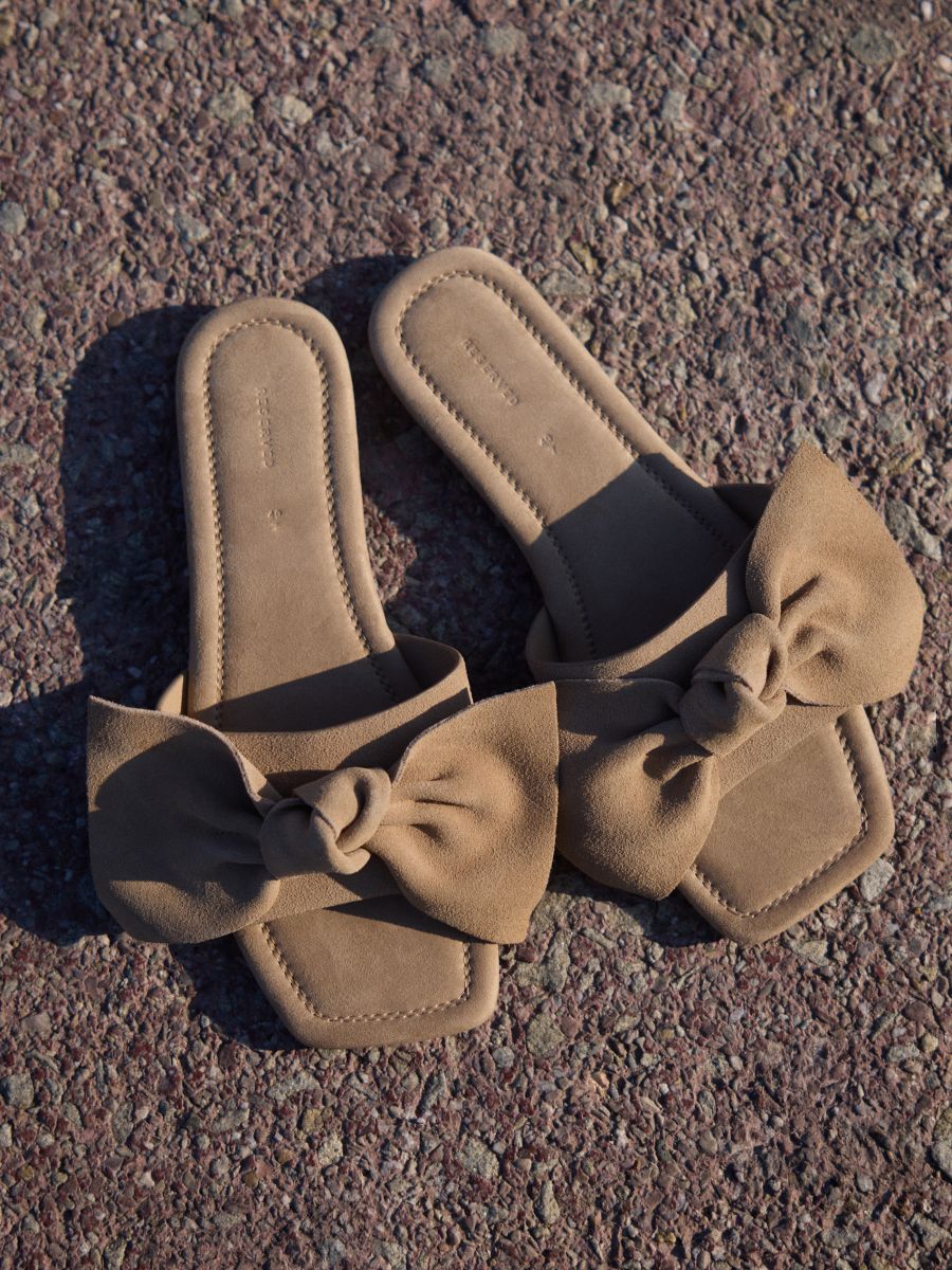 Mules en daim avec nœud - Beige - RESERVED - 6