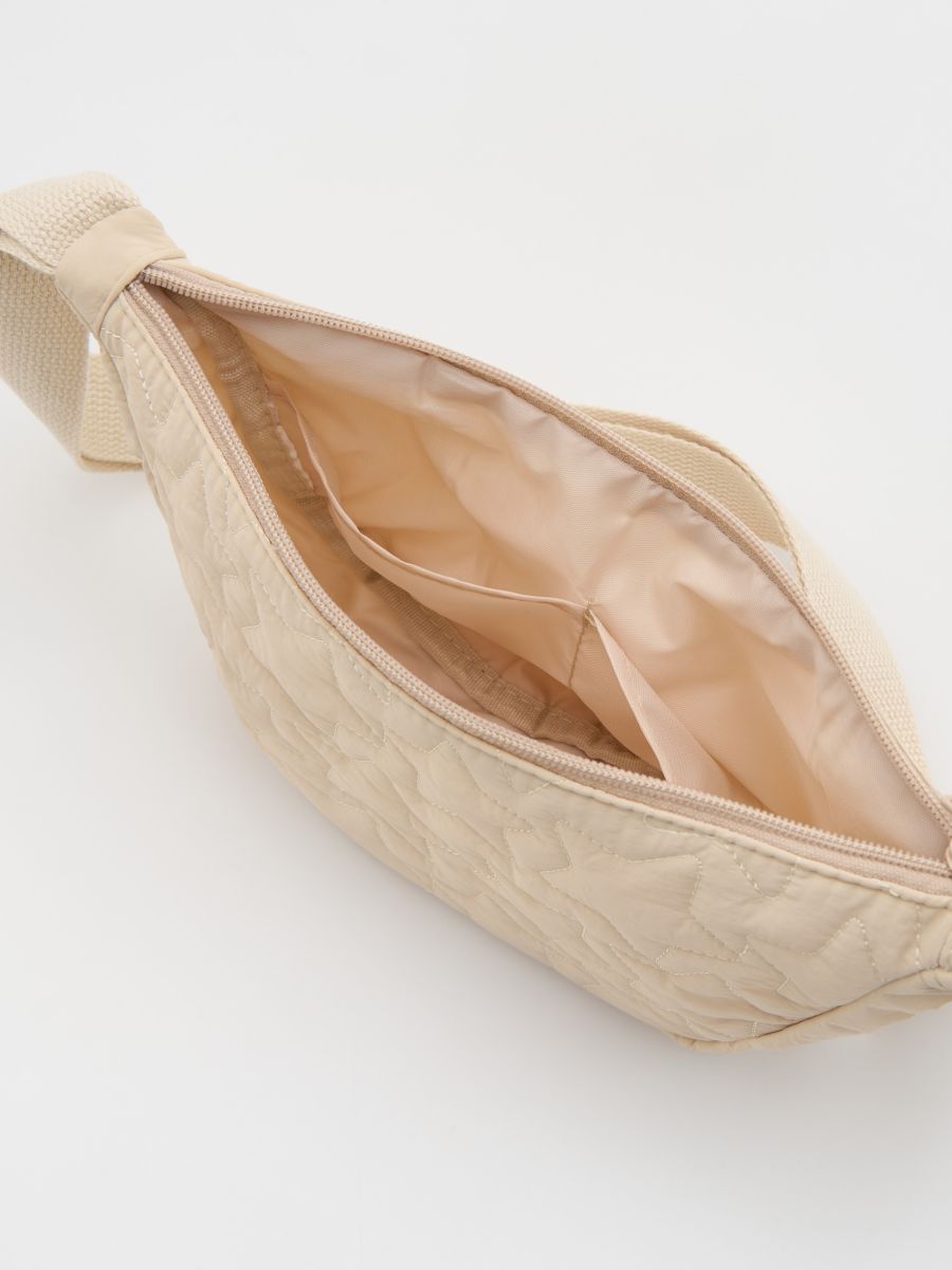 Borsa trapuntata con tracolla regolabile - beige - RESERVED - 2