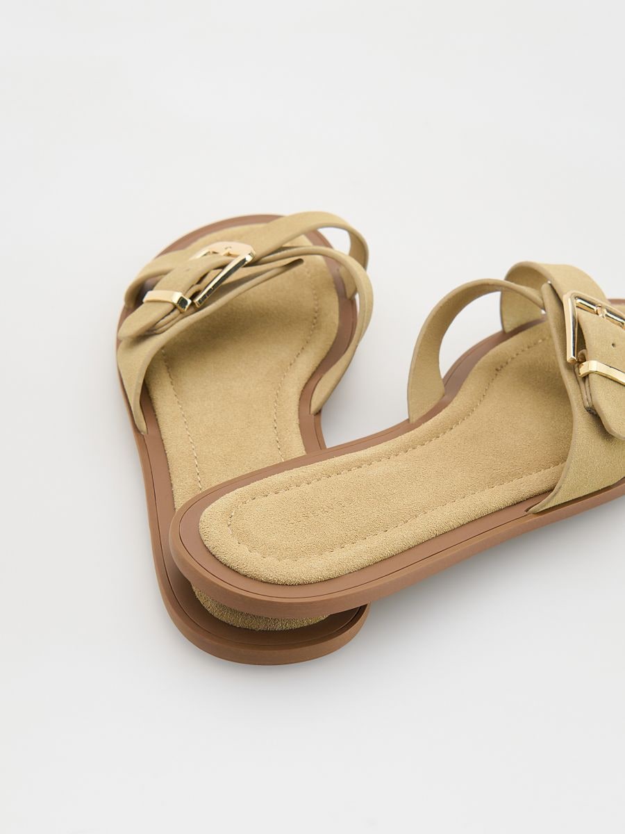 Mules en daim avec boucles - Beige - RESERVED - 5