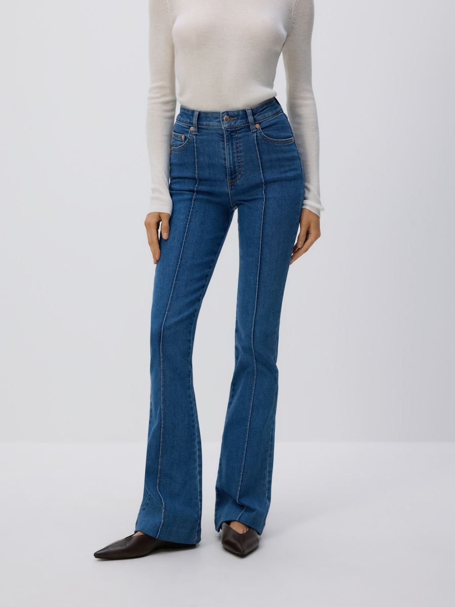Flared jeans with stitching - blue jeans - RESERVED