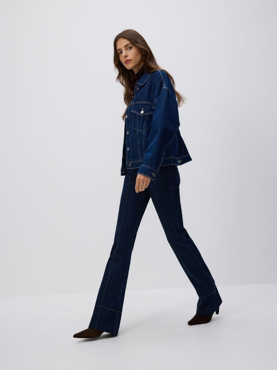 Flared jeans with stitching - navy - RESERVED