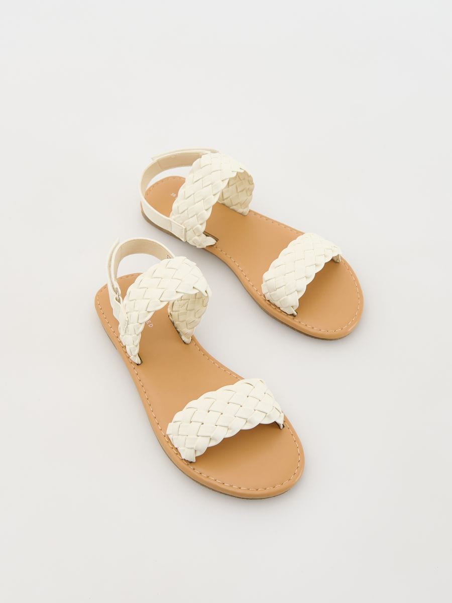 GIRLS` SANDALS - ΛΕΥΚΟ - RESERVED
