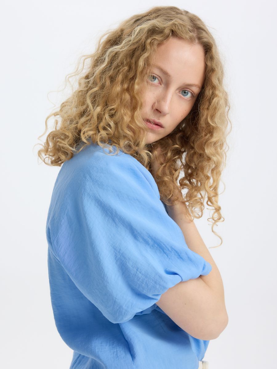 Modal top - blue - RESERVED - 2