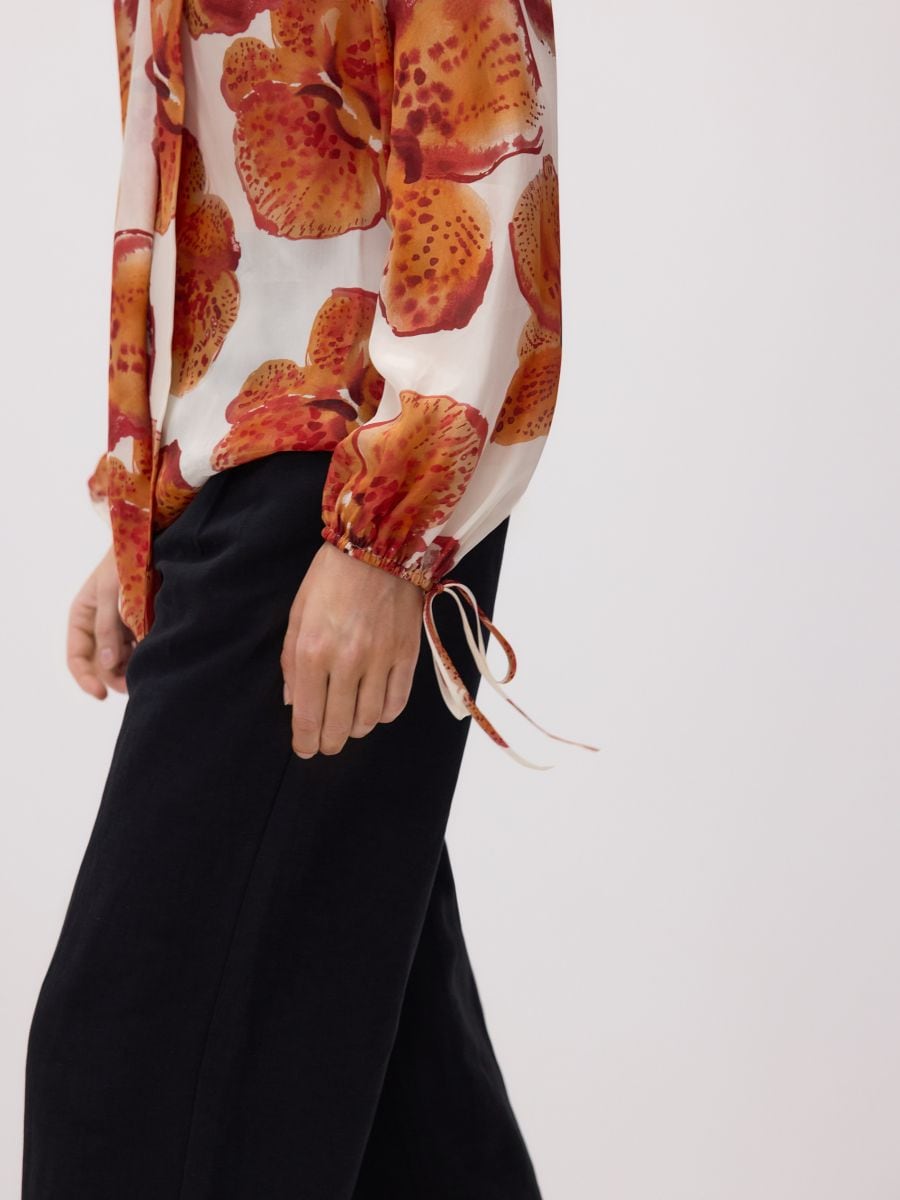 Camisa em viscose com detalhe de atar - MUTICOLORIDO - RESERVED - 3