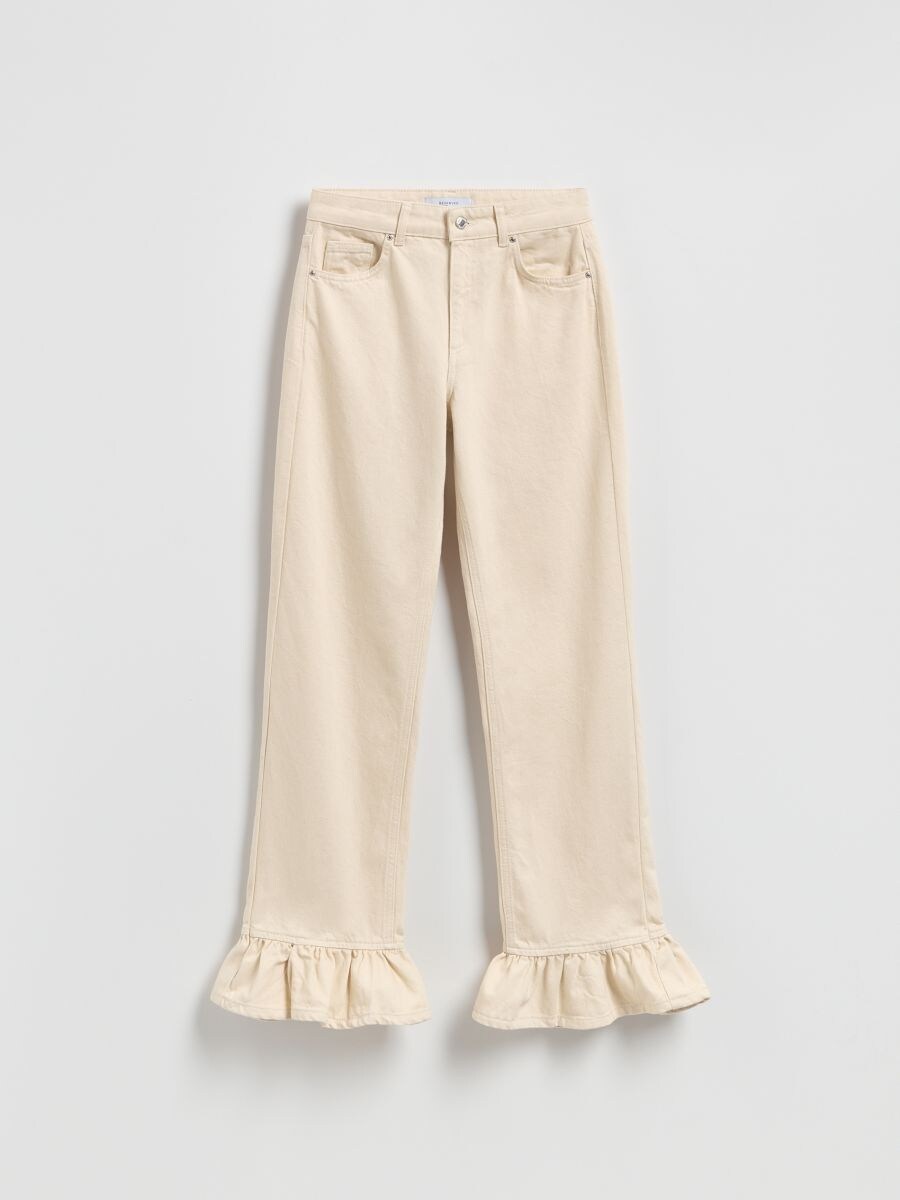 Jeans with ruffles - nude jeans - RESERVED
