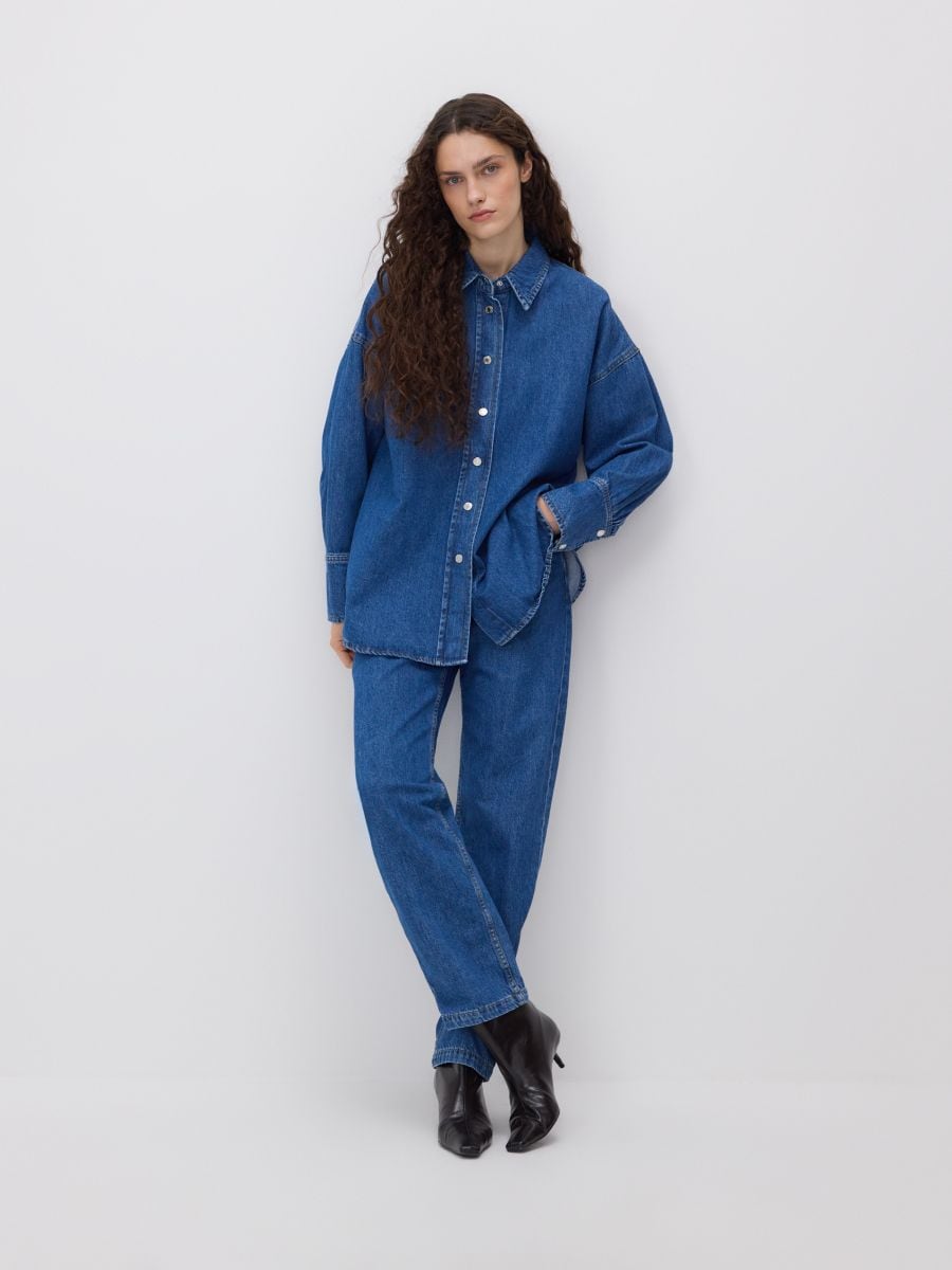 Jeans im Straight-Fit - Hell blau - RESERVED