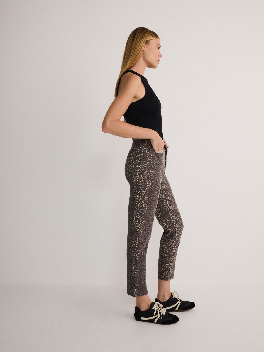 Mom-fit jeans with animal print - multicolor - RESERVED - 4