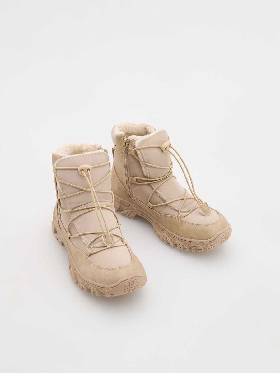 Gefütterte Boots - beige - RESERVED