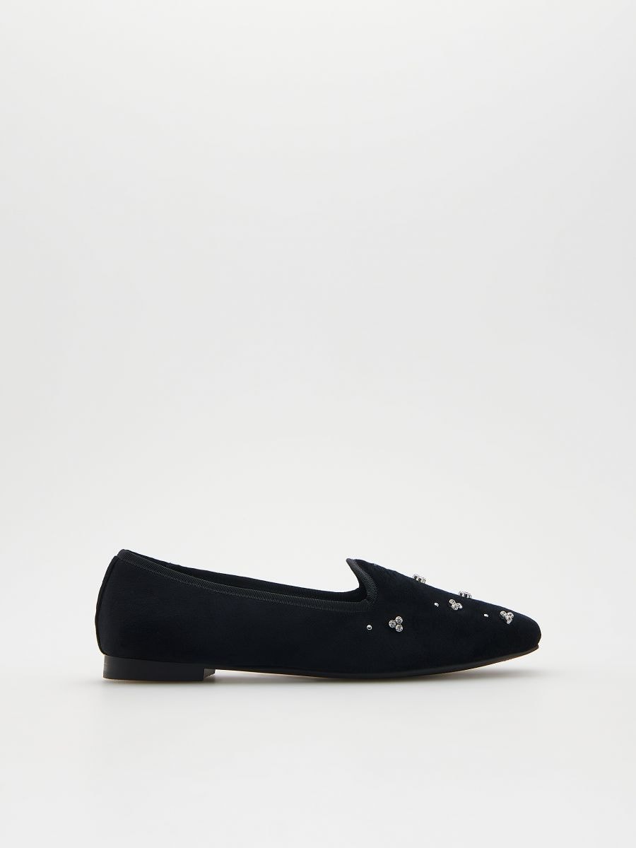 Boty loafers s ozdobnými prvky - černý - RESERVED