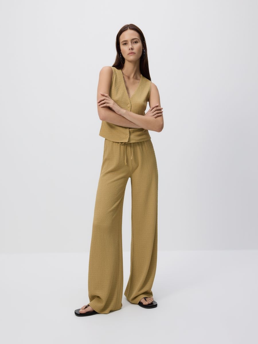 Pantaloni din țesătură structurată - verde-oliv deschis - RESERVED