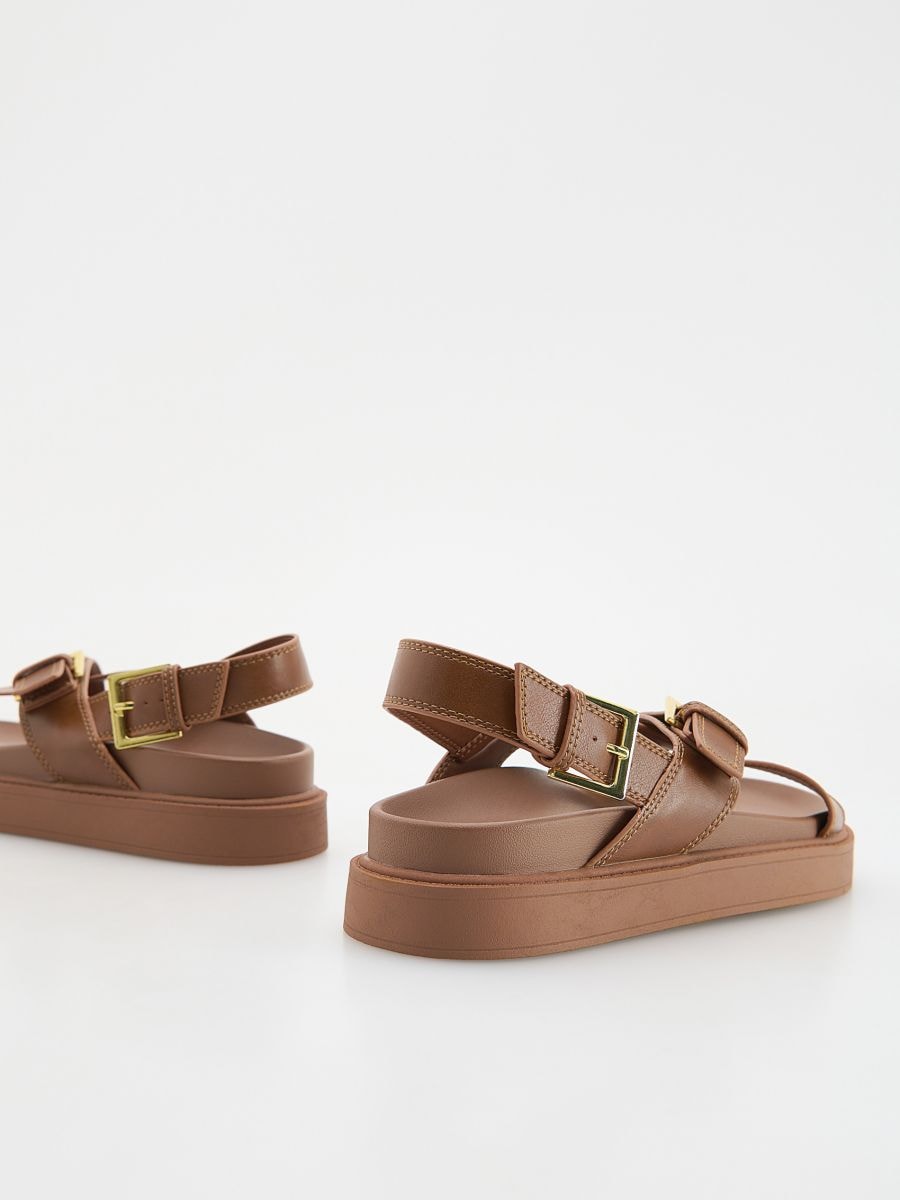 Leren sandalen met gespen - GOUDBRUIN - RESERVED - 4