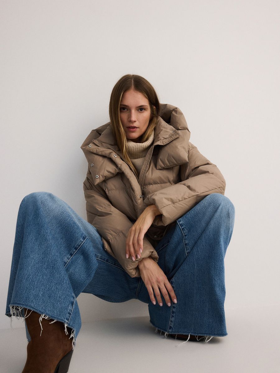 Oversize down-filled jacket - beige - RESERVED - 3